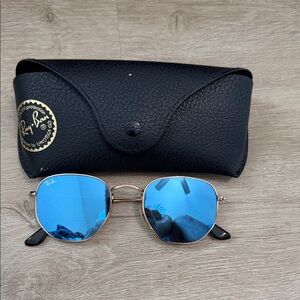 Ray-Ban Gold Frame with Blue Lenses Sunglasses
